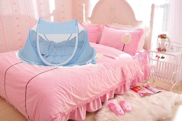 Adorable Foldable Baby Bed Net With Pillow Set